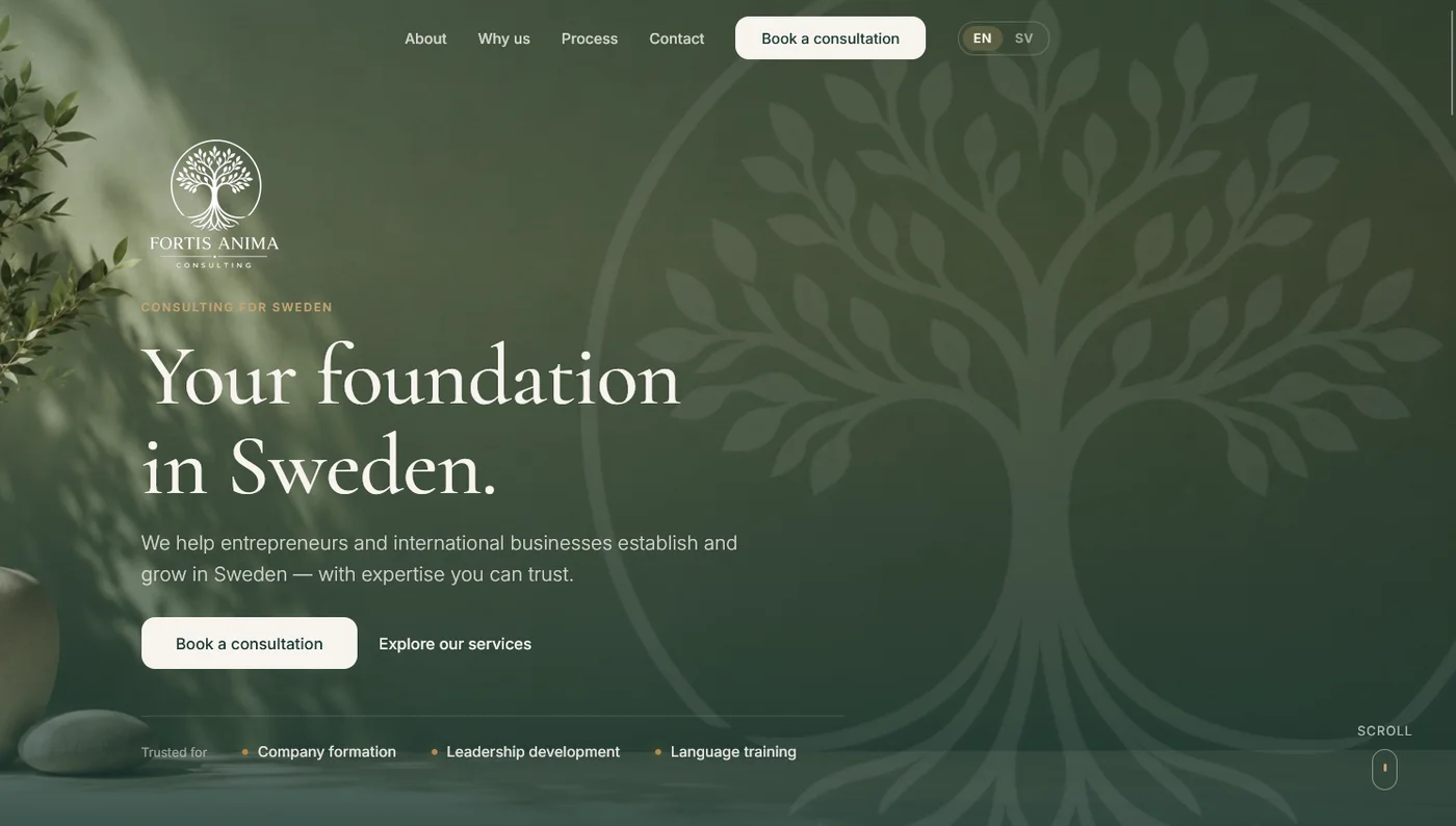Fortis Anima: Website mit grünem Hero und Baumlogo