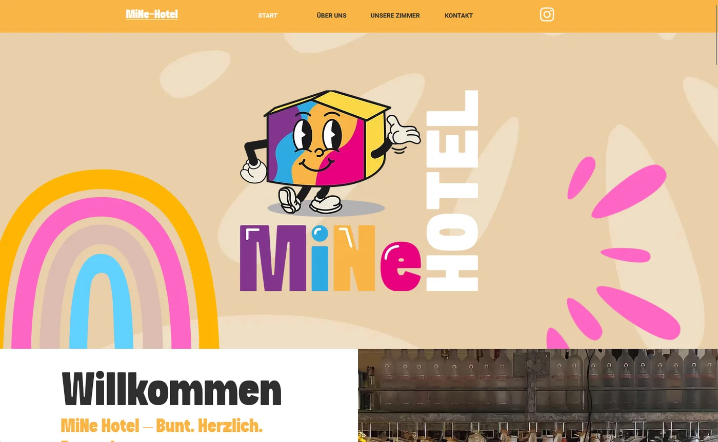 Mine Hotel: farbenfrohe Website mit illustriertem Hotellogo